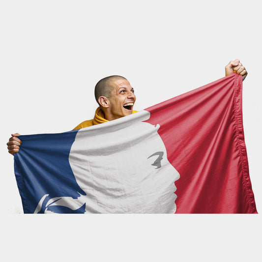 Drapeau de la France avec la marianne tricolore bleu blanc rouge – polyester haute qualité, usage extérieur, coutures solides, format 2:3