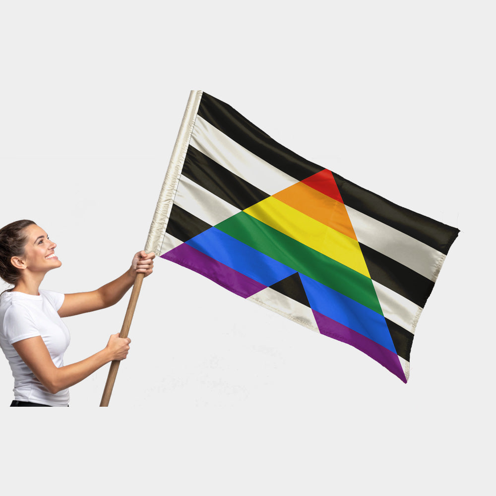 Drapeau allié LGBT avec motif arc-en-ciel en A sur rayures noires et blanches – polyester 2:3, usage extérieur, soutien LGBTQ+